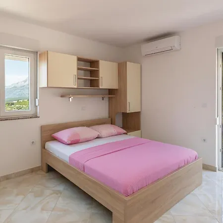 Two-bedroom In Apartment